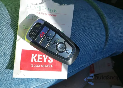 2024 Ford Maverick Lariat из США, поврежденный, VIN 3FTTW8M34RRB82121